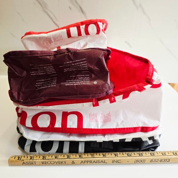 LULULEMON Lot Of 4 Reusable Tote Shopping Bags Red White Maroon Small Large - Picture 6 of 7